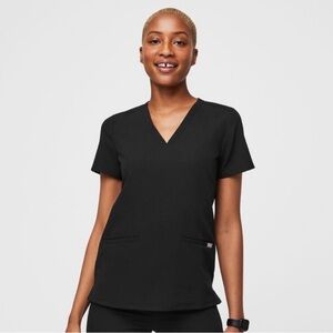 FIGS Women's Casma Three-Pocket Scrub Top Black Size XXS